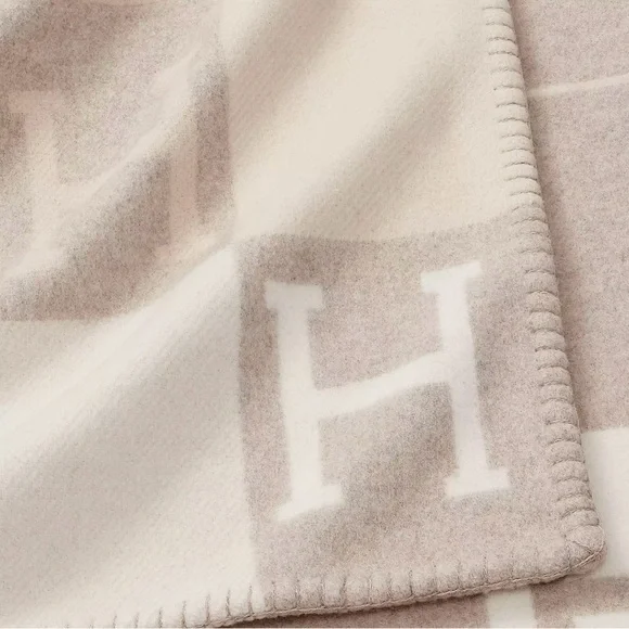 Hermes Avalon III Blanket in Coco / Camomille - Picture 3 of 14